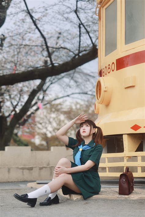 Nikumikyo made her return in Thai school uniform ^_^ : r/NikuNikuNii