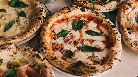 la pizza de grosso napoletano elegida como la tercera mejor del mundo