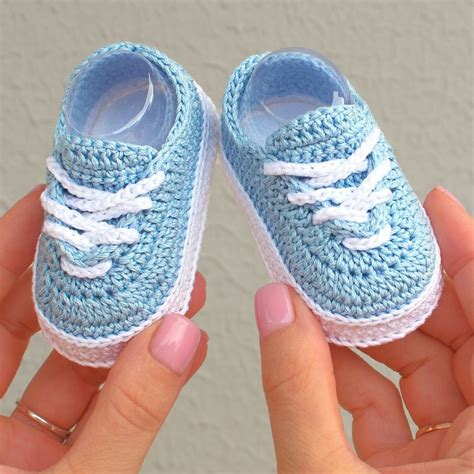Vans-Inspired Color Baby Sneakers: Crochet Pattern in 4 Sizes | Crochet ...
