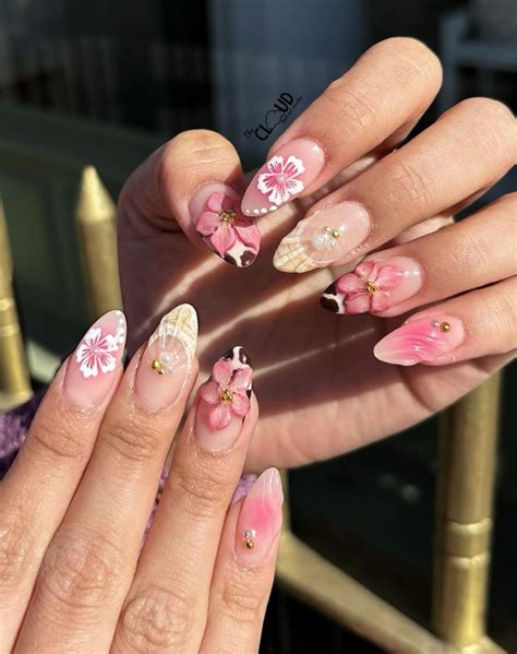 12 Stunning Summer Nails to Upgrade Your Mani Game in 2025