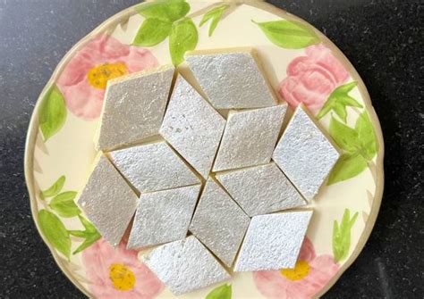 Kaju Katli Recipe by Alka Bhandari - Cookpad