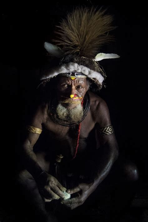 Last light of the Huli | Smithsonian Photo Contest | Smithsonian Magazine
