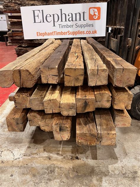 Reclaimed Oak Beams (Late 19th Century) ⁄ Elephant Timber Supplies