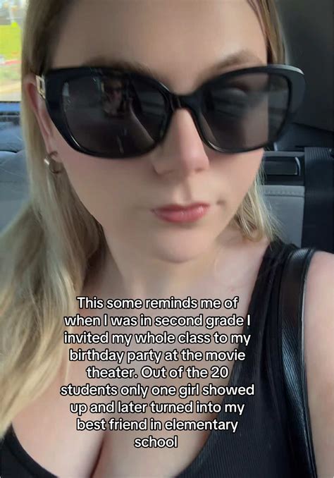 EmspensiveEmily (@emspensiveemily) - Urlebird