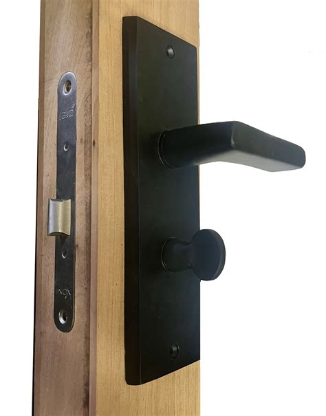 HALLMAN DOOR HANDLES - Sabana Windows
