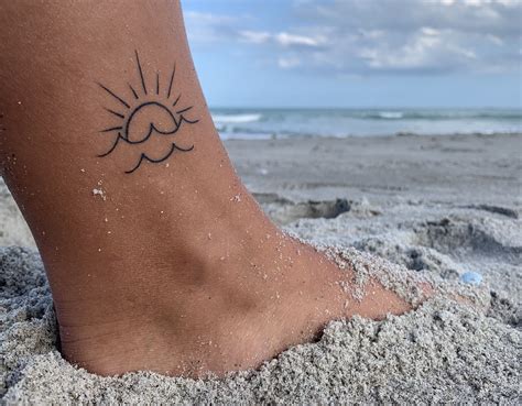 Small beach tattoo – Artofit