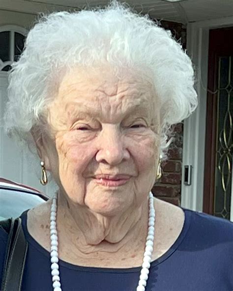 Creating Lasting Memories with Cross Smith Funeral Home Memorial Services 4