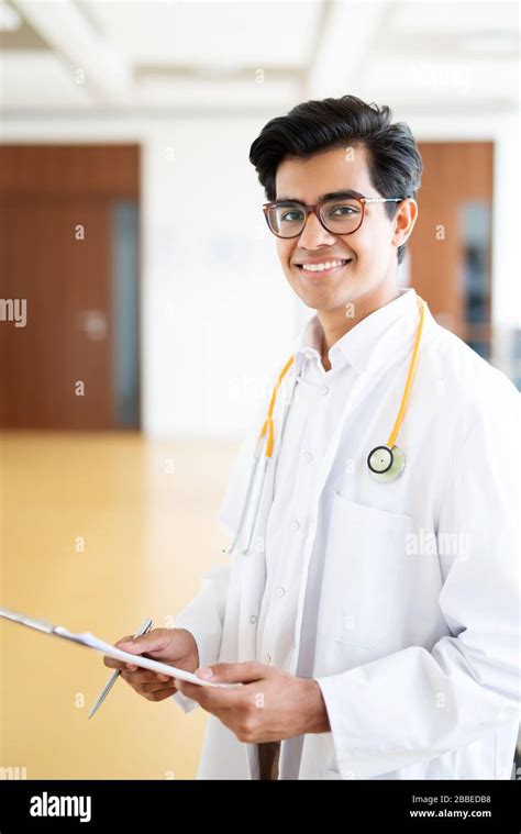 doctor sleep hospital  res stock photography  images alamy