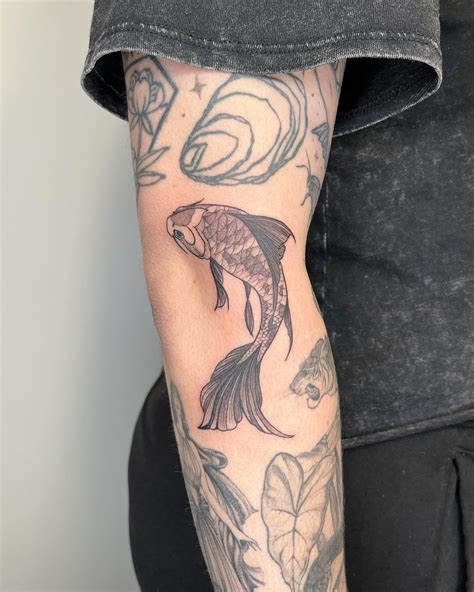 Koi fish : r/TattooDesigns