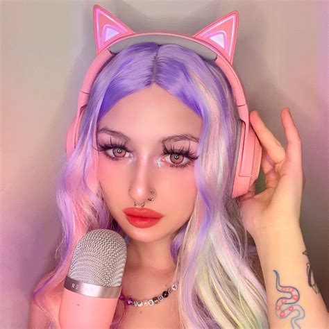 molly_your_desire OnlyFans - Stats, Graphs, Photos & Profile