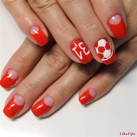 #Спортивный_маникюр, #маникюр_футболистки, #краснобелый_маникюр | Дизай ...