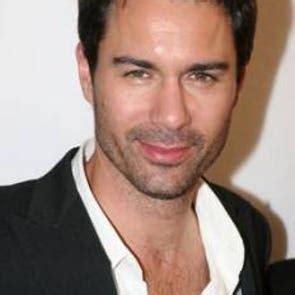 eric mccormack net worth 2020