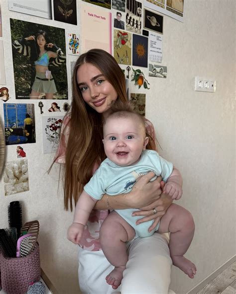 Julia Erokhina😇 | Это я сейчас в родном городе Брянске и хочу