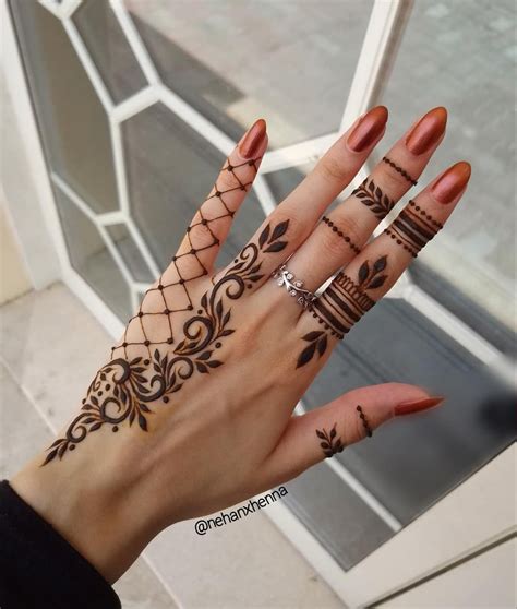 henna artist  instagram  simple  inspired   nurahshenna