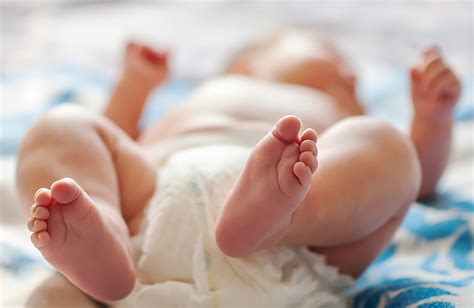 В Великобритании женщина дважды родила одного и того же младенца