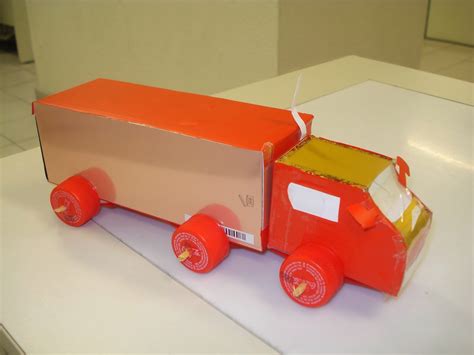 Meio De Transporte Reciclado - Meios De Transporte De Material Reciclado - FDPLEARN