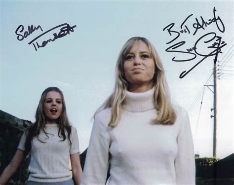SUSAN GEORGE & SALLY THOMSETT- Amy Summer & Janice Hedden in Straw Dog