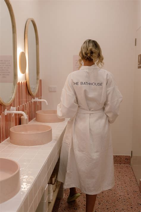 Thrive Remedial Massage by Emma Rose - Rare appointments available