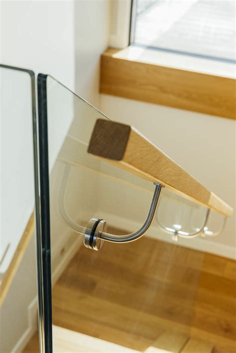 Modern Omaha Refurb | T H Construction