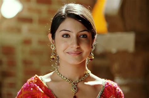 Anushka Sharma: Bollywood star who keeps a balance between professional ...