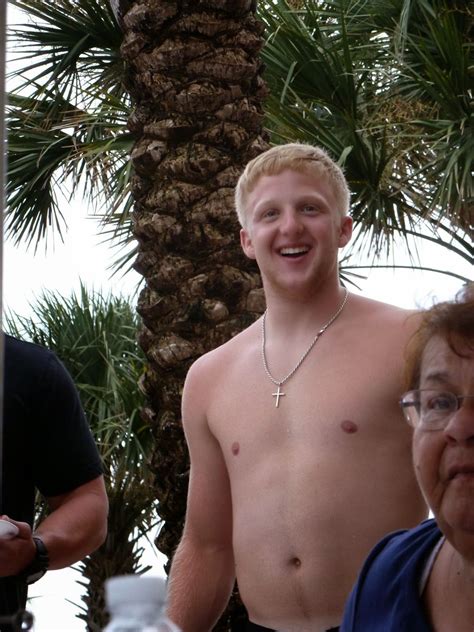 Pictures of Phyllis Love