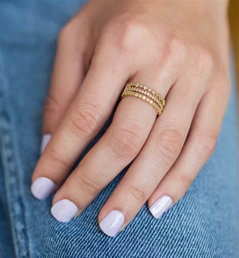 gold ring design  middle finger  teresa hutton blog