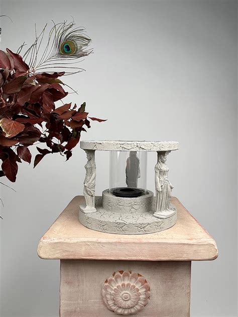 karyatid suetun bioethanol soemine minart atoelye