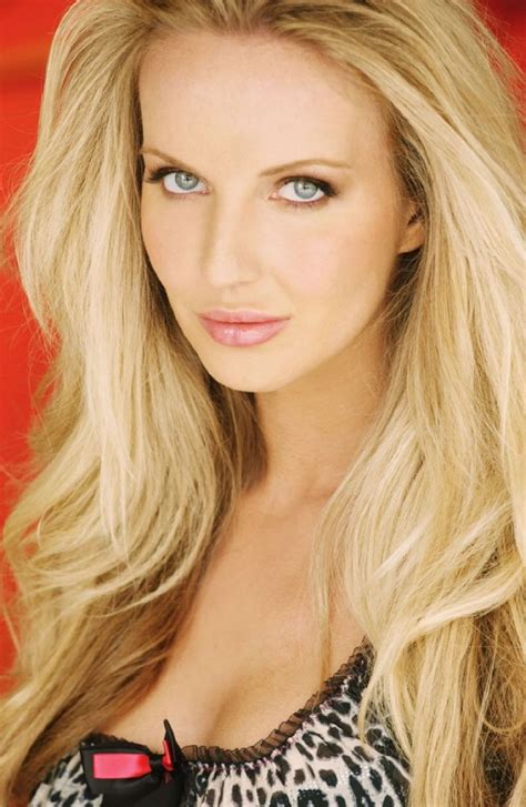 lucia oskerova net worth