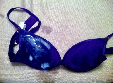 Sister in laws 32a Victoria's Secret : r/CumOnBras