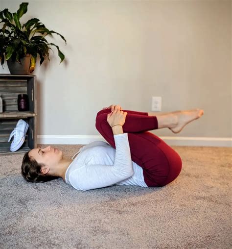 7 Proven Pinched Nerve Exercises (Lower Back Pain Relief) - Facts & Physio
