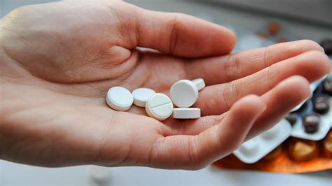 Merck Says Its Antiviral Pill Cuts Risk Of Covid Hospitalizations ...