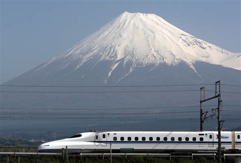 10 Trains That Changed the World - History Lists