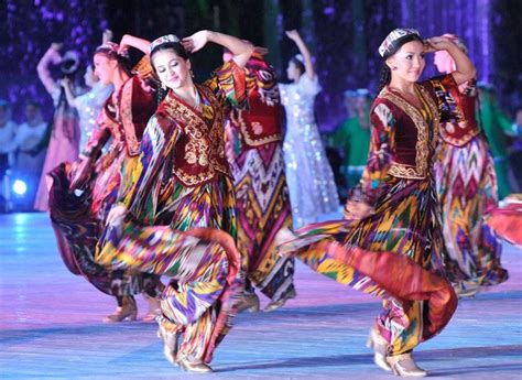 Uzbek Traditional Dance | Folk dance, Uzbekistan, Central asia