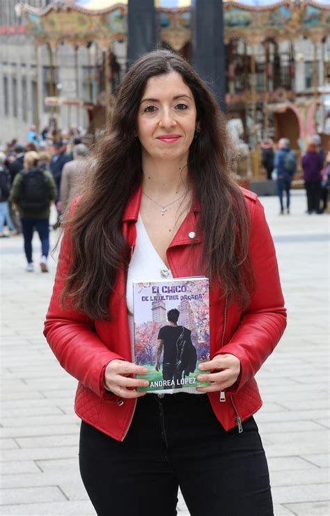 Andrea López, fiel a la cita con sus lectores