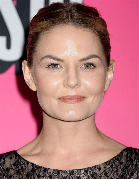 Sexy Beautiful Babes: Jennifer Morrison – Entertainment Weekly’s Comic