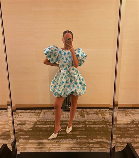 Georgia Costello (@georgiacostello) • Instagram photos and videos