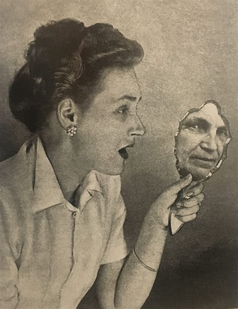Amelia Russo – Grete Stern’s Splitting Women: Conflicting Identities in