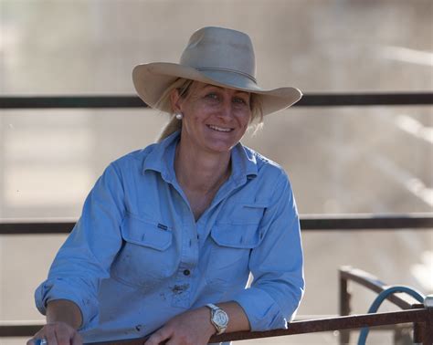 About — Animal Health & Nutrition Consulting