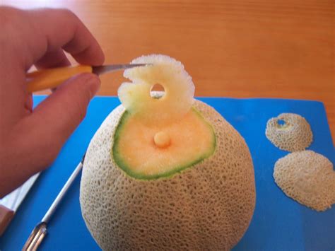 Simple Melon Carving : 12 Steps (with Pictures) - Instructables