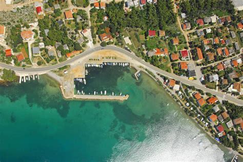 Seline Yacht Harbour in Seline, Croatia - Marina Reviews - Phone Number ...