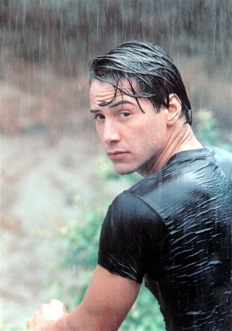Stills - Point-Break-Stills-003 - Keanu Reeves Online | Keanu Reeves Photos