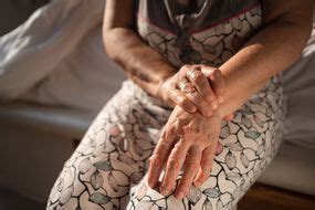 Arthrosis vs. Arthritis: Different Causes and Symptoms