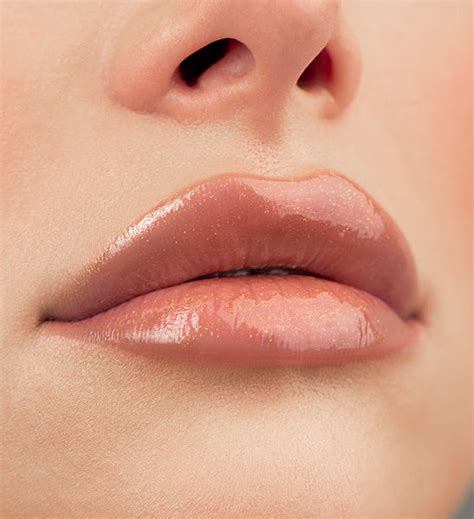 LuxVisage ICON LIPS GLOSSY VOLUME LIP GLOSS – DiffLand