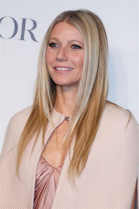 Gwyneth Paltrow - Guggenheim International Gala in NY 11/15/2018