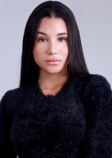 MAYARA DA SILVA | Ella Models