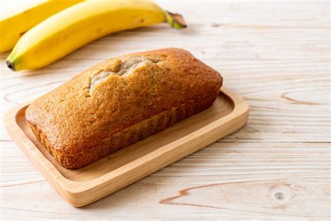 Premium Photo | Homemade banana bread sliced