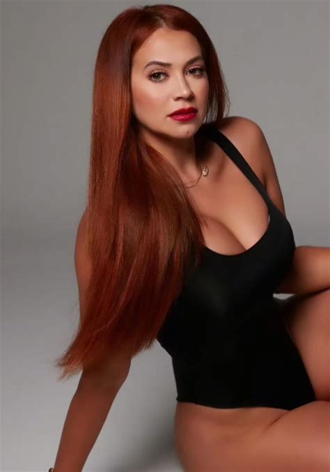 New post... IG : r/CarlaMedrano