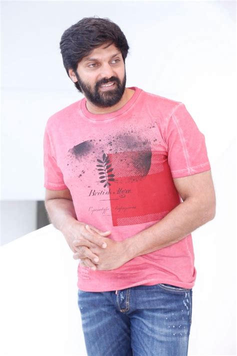 Arya Photos: Latest HD Images, Pictures, Stills & Pics - FilmiBeat