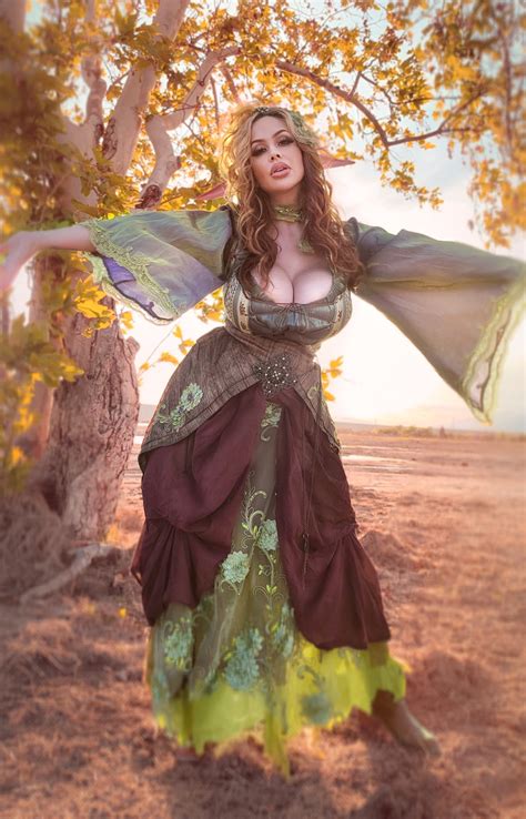 Stephanie Michelle on Twitter: "Take respite in my bosom https://t.co