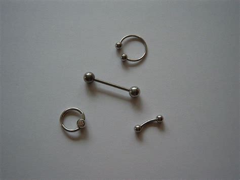 female genital body piercing